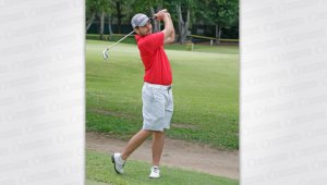 El golfista cucuteño Juan Camilo Giraldo Guerra se coronó campeón del XXXIII Abierto Internacional de Golf Copa Ciudad de Cúcuta. Mario Caicedo