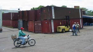 De acuerdo con el Dane, la mayor caída se presentó en el sector de combustibles, con una variación negativa de 28,1% en lo corrido del año, con ventas 12.187 millones de dólares. Archivo