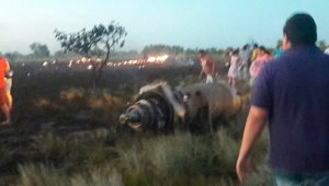 El avión con seis personas a bordo, de las cuales cinco murieron, cayó a tierra el martes cerca de la frontera con Venezuela. Colprensa