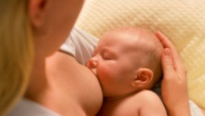 El presidente Santos sancionó dos normas a favor de la licencia de maternidad Colprensa