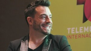 ‘La Fan’ contará la historia de una humilde y divertida mujer que es fanática de un famoso actor de telenovelas. Colprensa