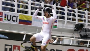 El ciclista caldense Fabián Puerta le dio una tremenda alegría este sábado a Colombia, tras ganar oro en la Copa Mundo de Pista de Cali, donde se impuso como el mejor en la prueba del Keirin.  Colprensa