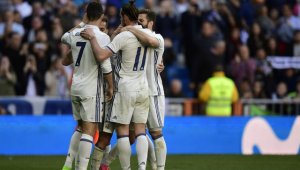 Real Madrid salió victorioso tras recibir al Alavés. AFP