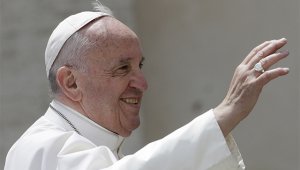 La visita marca en cualquier caso un hito diplomático para Roma. AP