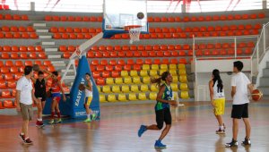 Las Motilonas del Norte jugarán hoy, el sábado y el domingo en la tercera jornada de cuadrangulares de zona, ante Muiscas, Cundinamarca y Hormigas de Santander.  Mario Franco