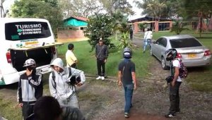 El grupo de aficionados entró a la fuerza al lugar de entrenamiento para agredir a los jugadores y al cuerpo técnico del equipo cuyabro. Colprensa