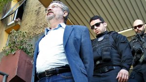 Antonio Palocci fue hallado culpable de haber negociado sobornos entre el grupo Odebrecht y agentes del Partido de los Trabajadores (PT, izquierda). Archivo