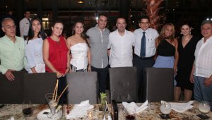 Alberto Amaya, Erika Melo, Angélica Duque, María Fernanda Yáñez, Álvaro Ramírez, Jairo Zerpa, Luis Antonio Cely, Liney Barrera, Andrea Gómez y Manuel Moros. Obando