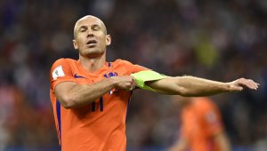Arjen Robben, jugador de fútbol de Holanda. AFP