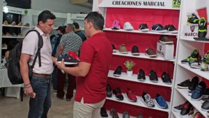 Los organizadores de la feria no pierden la esperanza de que la actividad comercial termine con balance positivo, a pesar del paro de pilotos de Avianca. Mario Caicedo