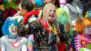 Logró sobrevivir bajo los escombros del edificio donde vivía en el sur de la Ciudad de México. AFP