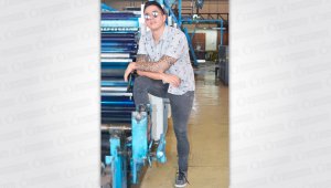 Andy Rivera estuvo en el periódico La Opinión para dar a conocer su nuevo sencillo ‘Bailando fue’ y compartió con los internautas. Edinsson Figueroa