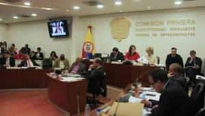 En la sesión se recogieron en especial las críticas al proyecto que ya fue aprobado en el Senado en sus dos primeros debates. Colprensa