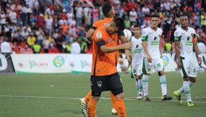 El conjunto felino aseguró un abultado marcador en el partido de ida. Colprensa