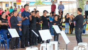El coro de lengua de señas debutó en Bochalema. Se logró la integración de todos los grupos de Schola Cantorum de Pamplona. Cortesía