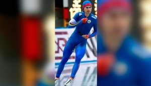 Luego de cambiar las ruedas por cuchillas, el patinador sanadresano Pedro Causil logró una histórica clasificación a unos Juegos Olímpicos de Invierno. Colprensa