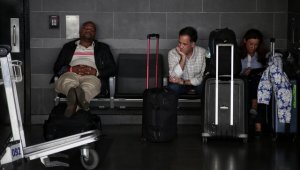 Muchas personas resultaon afectadas por el paro de pilotos de Avianca. Colprensa