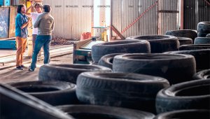 Hasta el año pasado, la empresa recicló unos 20.000 kilos tanto de residuos textiles como de neumáticos. Xinca.com.ar