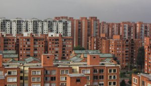 Si bien la vivienda es uno de los segmentos más relacionados con la finca raíz, también existen tipos de inversión en ‘segmentos corporativos’ como oficinas, locales comerciales y bodegas. Colprensa
