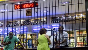 La ‘Ley Seca’ prohíbe vender licor desde las 6:00 pm del día anterior a las elecciones hasta las 6:00 am del día posterior a estas. Archivo