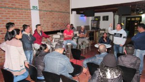 27 comerciantes de la Plazuela Almeyda se ven afectados por los nuevos horarios de servicio al público, debido a que sus ventas se han reducido los últimos días. Cortesía