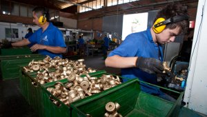 Comercio electrónico, administración y planeación estratégica serán algunos de los temas que se tratarán en los cursos. Archivo La Opinión