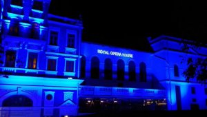 Twitter @MumbaiOpera