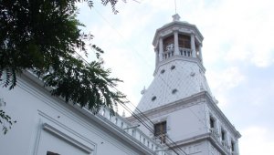 La Casa de la Cultura de Cúcuta, más conocida como La Torre del Reloj, se encuentra ubicada en la calle 13 entre avenidas 3 y 4.  Archivo La Opinión