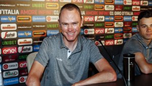 roome, que correrá el Giro por primera vez desde 2010, presentó en la pasada Vuelta a España una concentración "anormal" de salbutamol. AFP