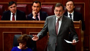 Mariano Rajoy se enfrentará hoy y mañana a una moción de censura presentada en la Cámara por los socialistas. AFP