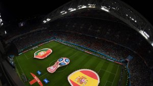 El clásico ibérico se jugó en el Estadio Fisht en la ciudad de Sochi, con capacidad para albergar a 48.000 espectadores. AFP