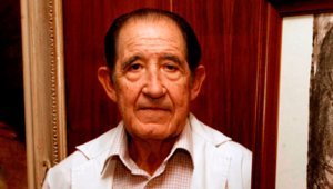 Piden condena a ginecólogo Eduardo Vela por la sustracción de una nacida en 1969. internet