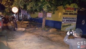Un pistolero atacó a balazos a los hombres reunidos en la esquina de la avenida 7 con calle 0B de La Ínsula. Archivo