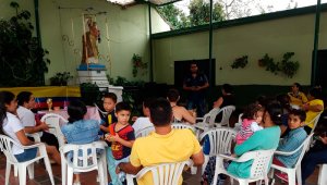En el barrio Cuesta Blanca se cumplió uno de los talleres que está ejecutando la UTA en Ocaña. Cortesía