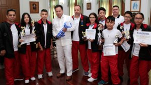 Los niños en la Gobernación de Norte de Santander. Cortesía