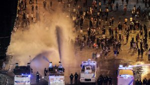 Durante la celebración por el triunfo de Francia en el Mundial de Rusia hubo saqueos en varias ciudades del país. AFP