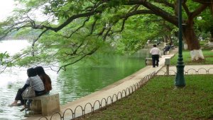 Hoàn Kiếm lake in Hanoi, Vietnam - Youtube
Internet / Youtube
