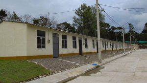 Las viviendas del proyecto urbanización San Miguel fueron terminadas en diciembre del año pasado, pero aún no han podido ser ocupadas por los beneficiarios del proyecto.  Cortesía