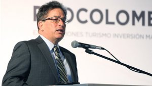 Alberto Carrasquilla dijo que es necesario pensar en un ajuste de su estructura.  Archivo