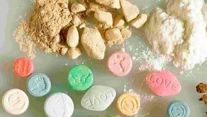 Como el éxtasis y el LSD. Internet