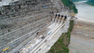 A partir de ahora EPM se concentrará en determinar cuándo será posible interrumpir el flujo de agua por la casa de máquinas, momento en el que evaluará los daños ocasionados por la contingencia. Colprensa