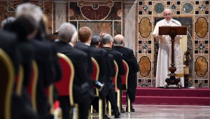 El papa francisco estuvo reunido con el cuerpo diplomático acreditado ante el Vaticano. AFP