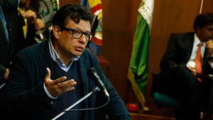 Según Morris, detrás de esto está el “buffet del abogado del diablo, que pertenece al entorno que durante 10 años pretendió acabar con mi vida, la vida de mis hijos, mi ética y mi moral”. Colprensa