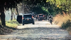 Viajaban en dos vehículos de la Unidad Nacional de Protección. 
 @DonNadieOficial