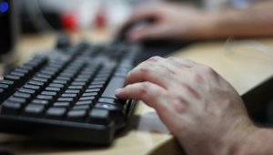 El 29% del gasto online fue para alimentos; seguido de lácteos, con 28%; cuidado y aseo personal, con 26%; aseo del hogar, con 10%, y bebidas, con 9%.  Colprensa