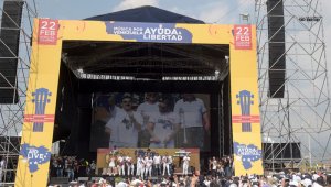El espectáculo en Cúcuta, llamado "Venezuela Aid Live", era escenificado en el puente Tienditas.  AFP