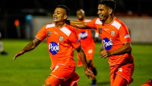 El antioqueño Alexis Zapata fue la figura del partido. Colprensa