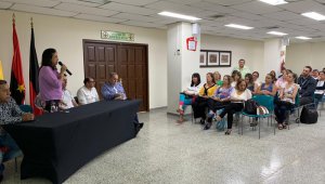 A través de la plataforma EVI, el Ministerio de Educación ha dispuesto que cada entidad descentralizada haga seguimiento a los establecimientos no oficiales que están prestando sus servicios. Cortesía