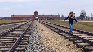 Esta es una de las imágenes que publicaron en redes con el mensaje en el que piden respeto.
@AuschwitzMuseum