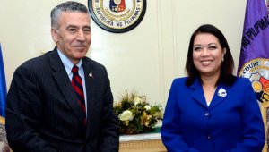 Como nuevo embajador en Colombia, Estados Unidos presentó ante el Congreso de ese país a Philip S. Goldberg, para que proceda a analizar la posibilidad de darle el respectivo visto bueno y así poder ser designado en ese cargo diplomático. Especial